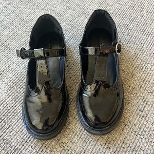 Girls shoes size 2 Brand Nordstrom